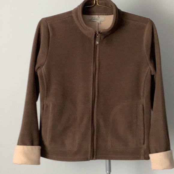 NOTICE~ Fleece Jacket - Picture 4 of 11